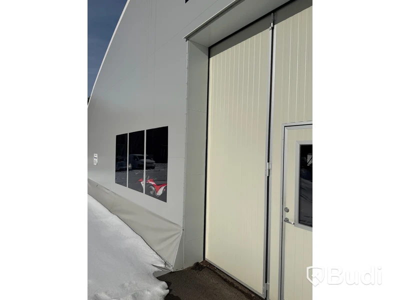 Tälthall 480m² med port och 2 kontor i kopplad byggbod