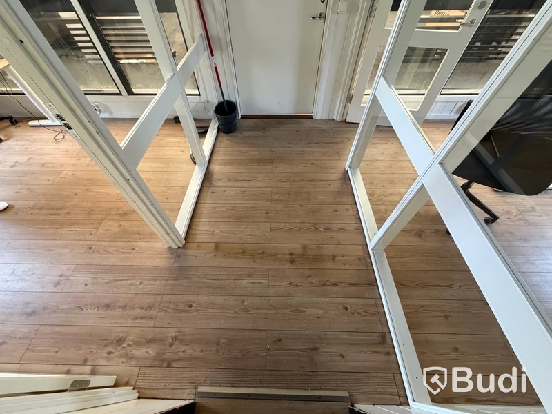 Tälthall 480m² med port och 2 kontor i kopplad byggbod