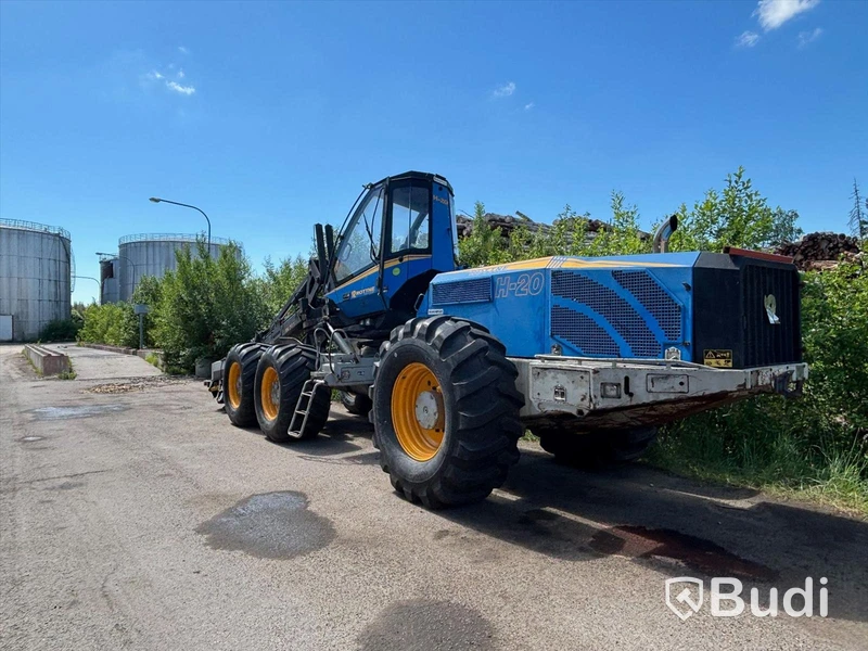 Harvester Rottne H20 -2011 | Repair item - Tires in very good condition