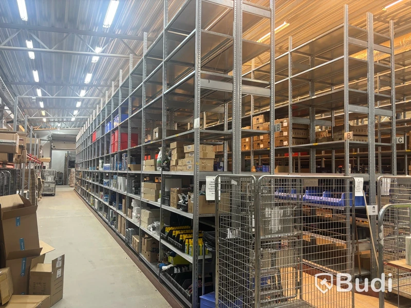 Lagerhyllsystem SSI Schaefer 10 sektioner, höjd 450 cm.
