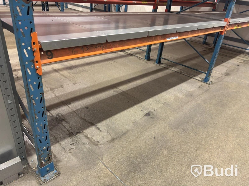Approximately 100 metres of pallet racking