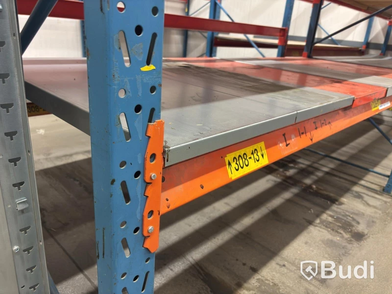 Approximately 100 metres of pallet racking