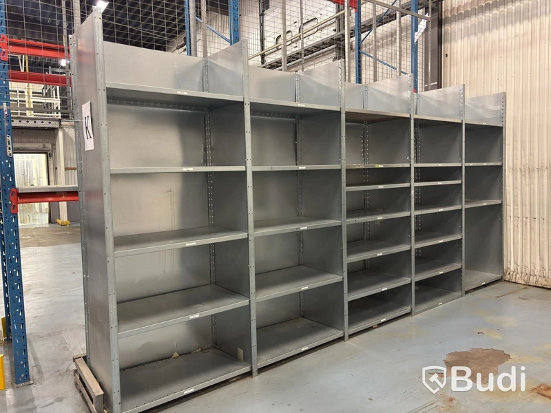 Low pallet racking and warehouse shelving
