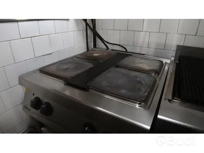 Kokstation med 4 plattor Zanussi KC/E2