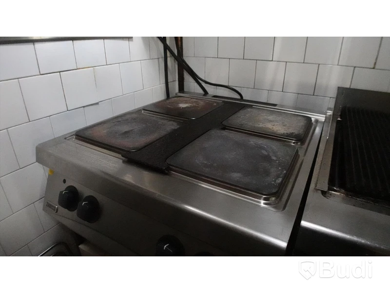 Kokstation med 4 plattor Zanussi KC/E2