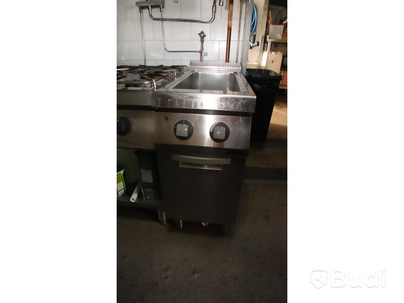 Varmvattenbad Zanussi Z9PCEDTMFO 40x90x90cm