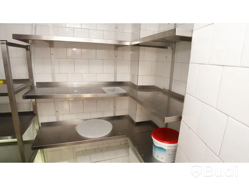 8st hyllplan I rostfritt 4st 57x35 och 4st 120x40cm med vinkeluttag på höger sida 20x22