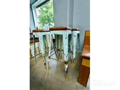 4st Barpallar med skinnsits, höjd 82 cm