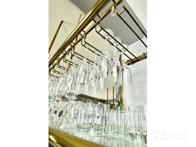 Glasställ glasspjut, takhängd, längd 289 cm bredd 48 cm