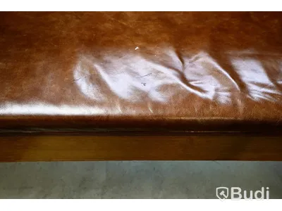 Bord samt 2st bänkar 244 cm, Obs! bänken med ryggstöd är platsbyggd men kan tas loss, den är skruvad.
