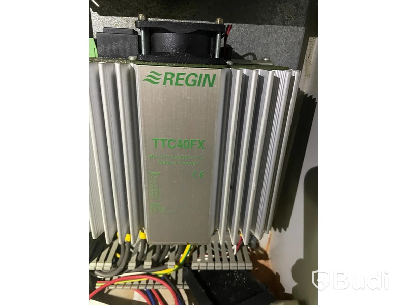 Ventilationssystem med sugkåpa 315x141cm med utsugningsfläkt och tilluftaggregat samt styrsystem från Weeland