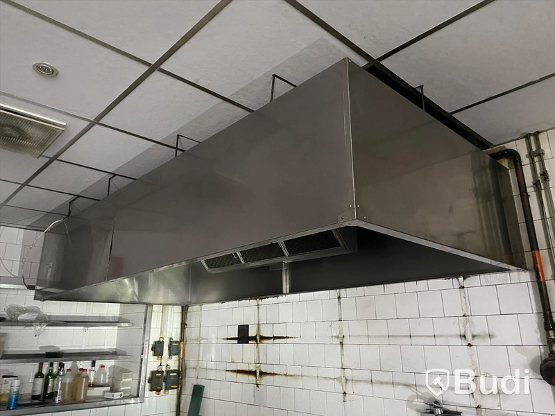 Ventilationssystem med sugkåpa 315x141cm med utsugningsfläkt och tilluftaggregat samt styrsystem från Weeland