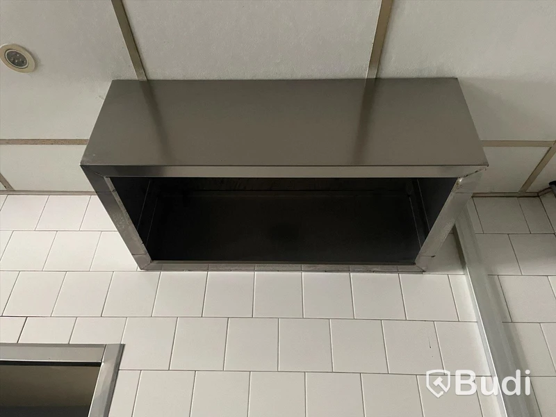 Ventilationssugkåpa 90x50cm suttit ovanför ugn