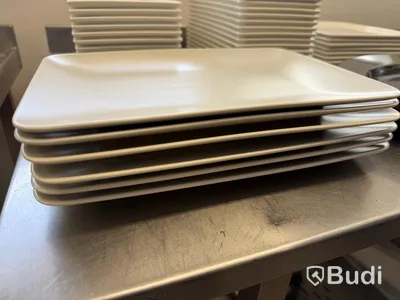 Restaurangporslin + köksutrustning – stort paket