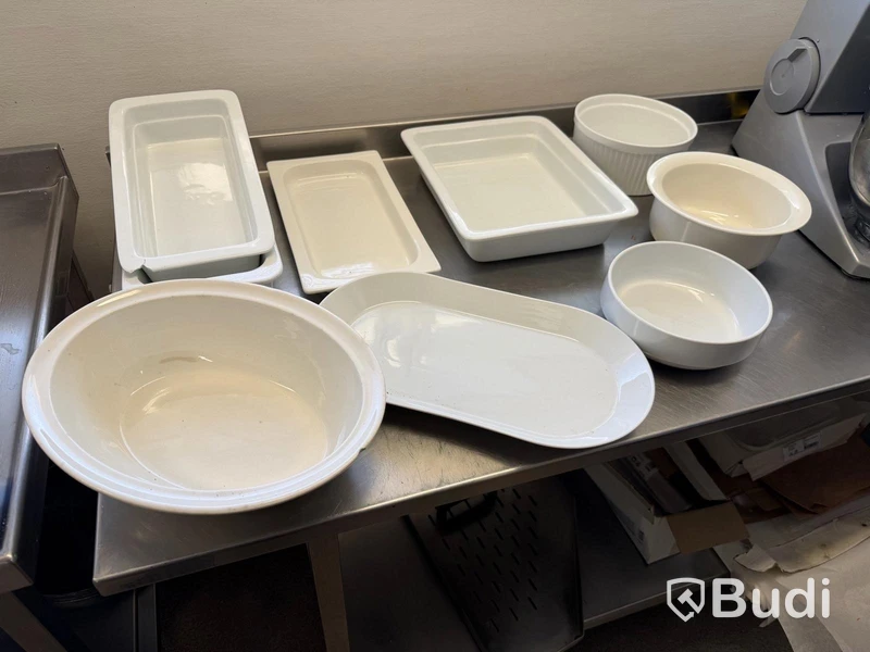Restaurangporslin + köksutrustning – stort paket