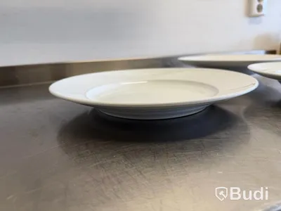 Restaurangporslin + köksutrustning – stort paket