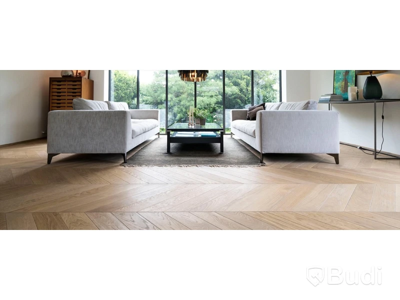 ca 129 kvm Parkettgolv Hørning Danmark, Chevron Ek Living 16x120x680 mm, obehandlat