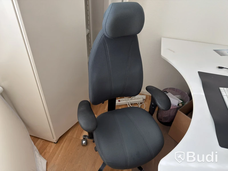 Large lot of office furniture & equipment