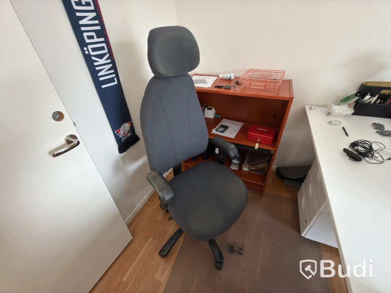 Large lot of office furniture & equipment