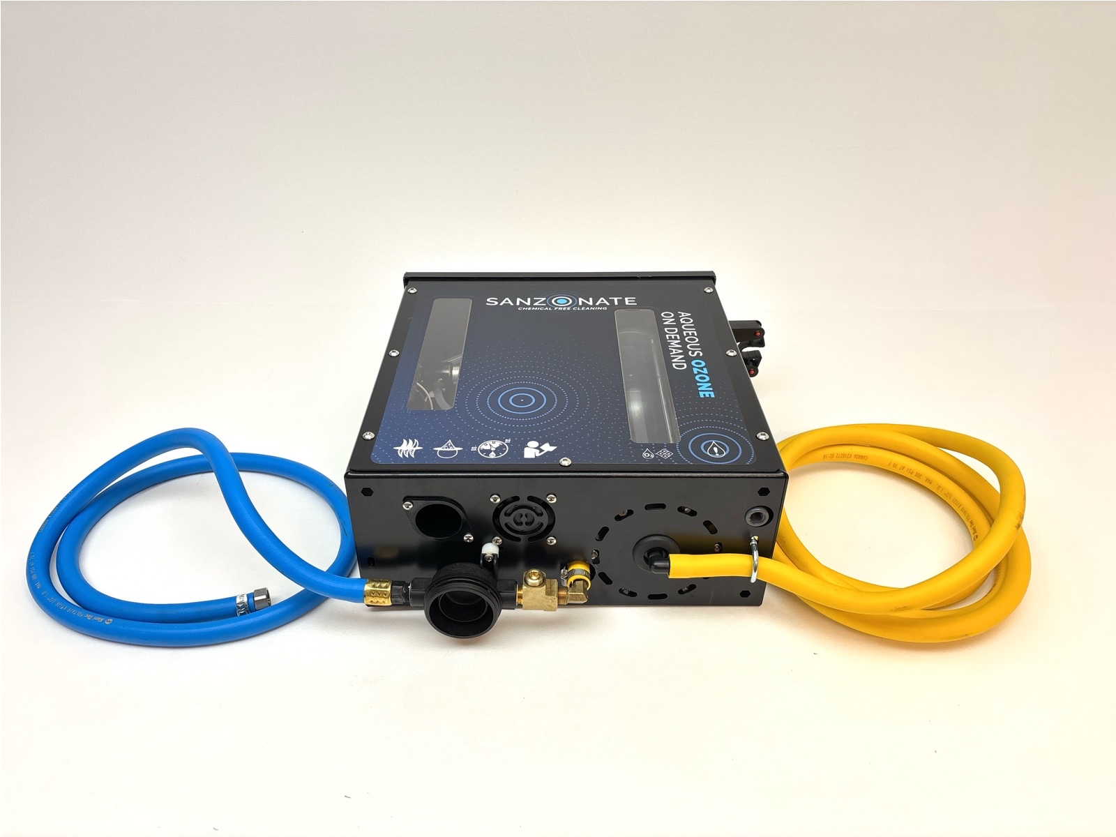 Oanvänd Ozongenerator Sanzonate, Aquaflow, tvättutrustning- nypris 108 000 kr inkl moms