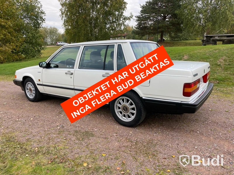 Volvo 764 GLE 1990 – Välvårdad klassiker med låg mil och godkänd besiktning