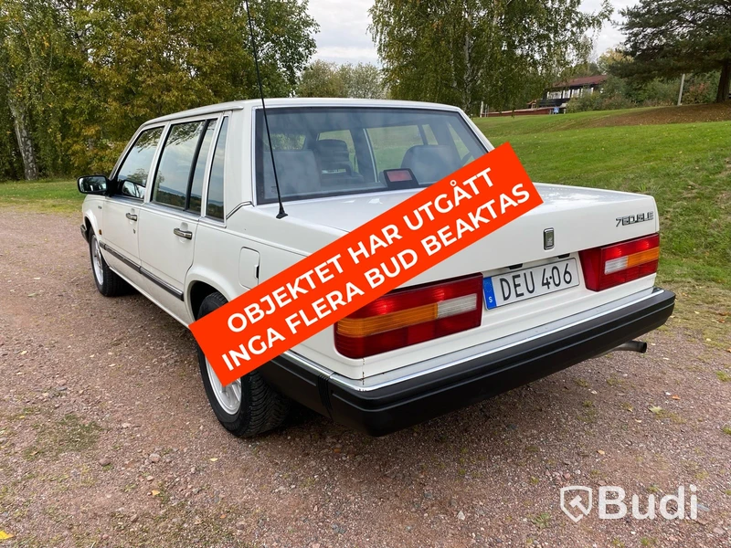 Volvo 764 GLE 1990 – Välvårdad klassiker med låg mil och godkänd besiktning