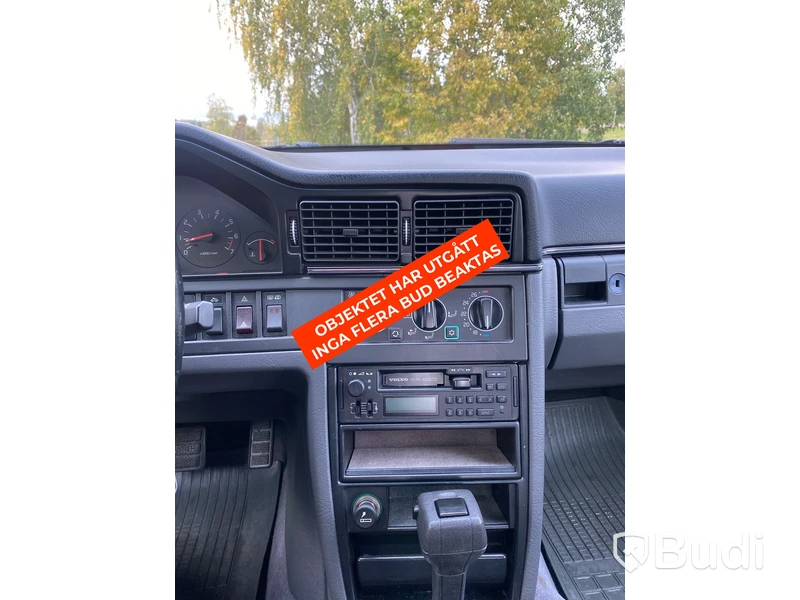 Volvo 764 GLE 1990 – Välvårdad klassiker med låg mil och godkänd besiktning