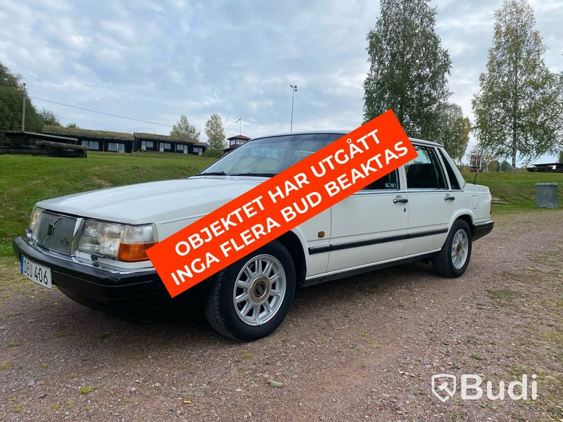 Volvo 764 GLE 1990 – Välvårdad klassiker med låg mil och godkänd besiktning
