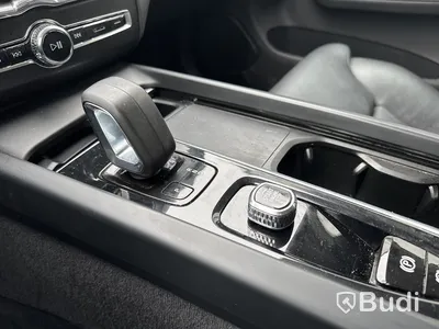 Volvo XC60 B4 Momentum Advanced -2021 | Dragkrok | AWD