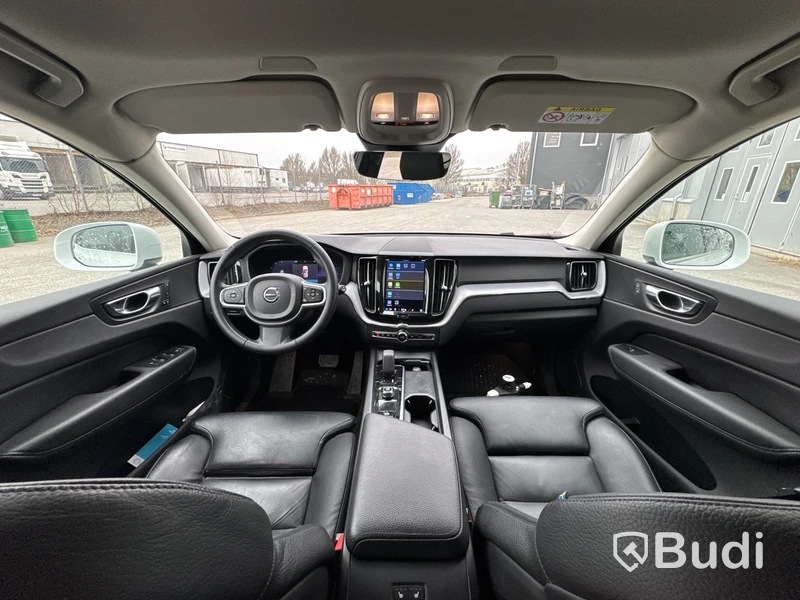 Volvo XC60 B4 Momentum Advanced -2021 | Dragkrok | AWD