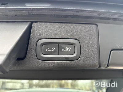 Volvo XC60 B4 Momentum Advanced -2021 | Dragkrok | AWD