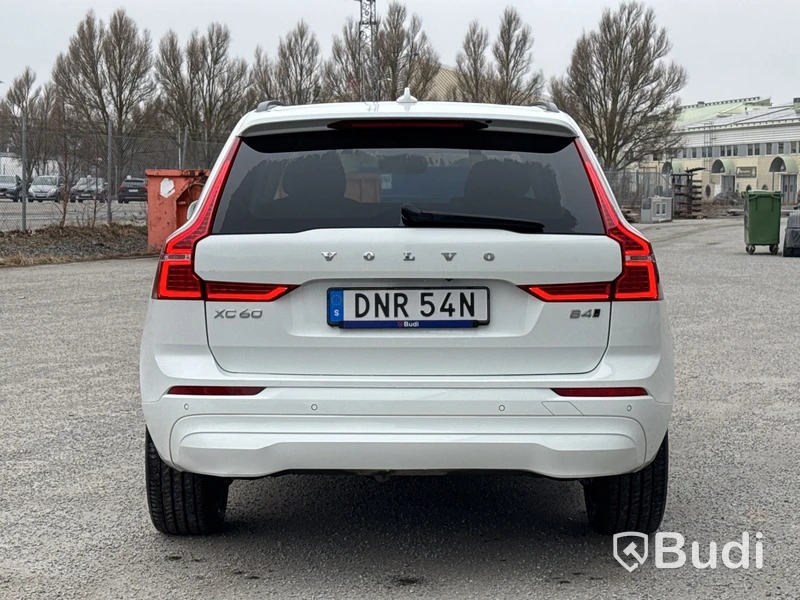 Volvo XC60 B4 Momentum Advanced -2021 | Dragkrok | AWD