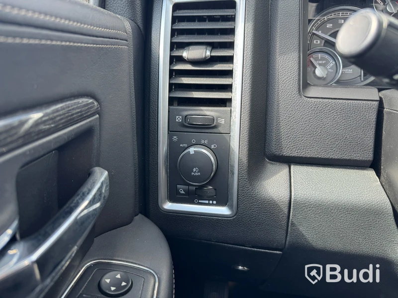 Dodge RAM 1500 LONGHORN CREW -2014 | Limited
