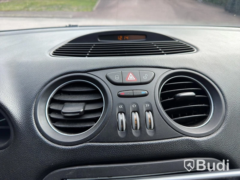 Mercedes-Benz SL500 cabriolet, 2002, automat, 168 107 km