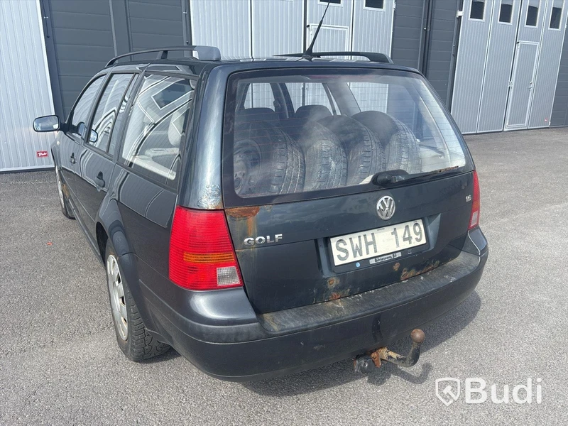 VW GOLF Variant 1,6 -2001 | BENSIN