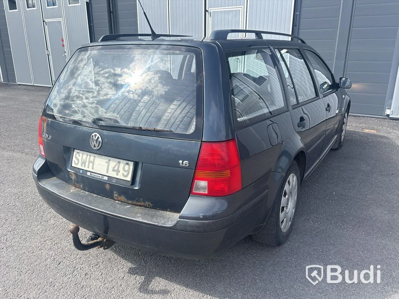 VW GOLF Variant 1,6 -2001 | BENSIN