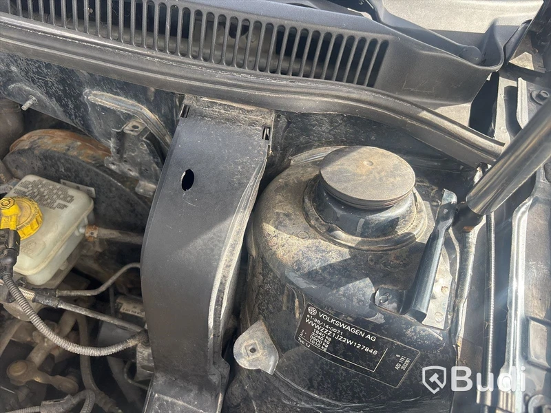 VW GOLF Variant 1,6 -2001 | BENSIN