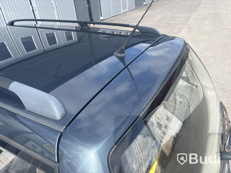VW GOLF Variant 1,6 -2001 | BENSIN