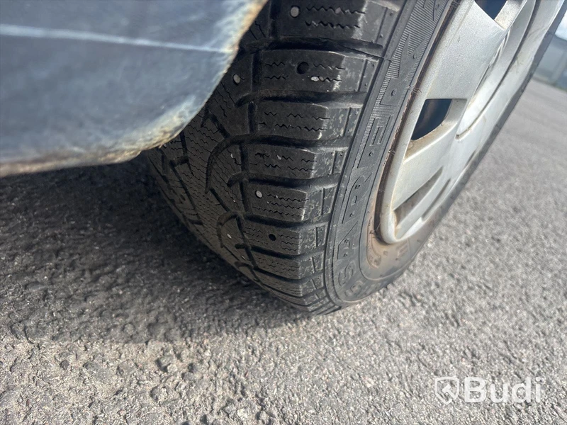 VW GOLF Variant 1,6 -2001 | BENSIN