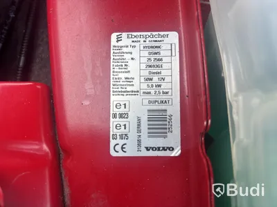 VOLVO  V40 D4 -15 1 ägare.