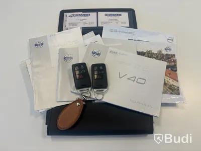 VOLVO  V40 D4 -15 1 ägare.