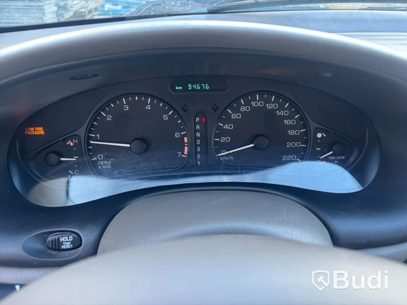 Personbil CHEVROLET ALERO V6 -1999 Låga mil
