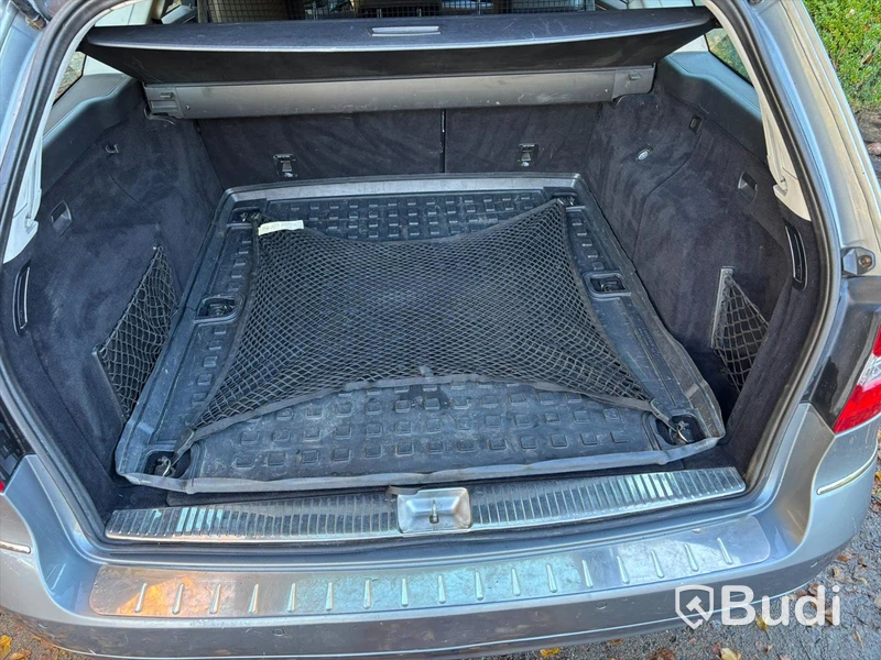 MERCEDES-BENZ E 220 CDI -2011