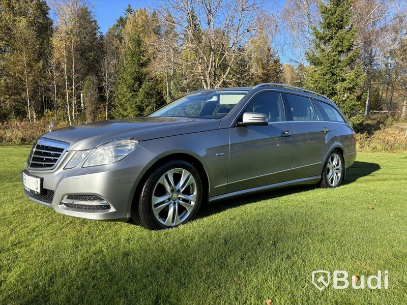 MERCEDES-BENZ E 220 CDI -2011