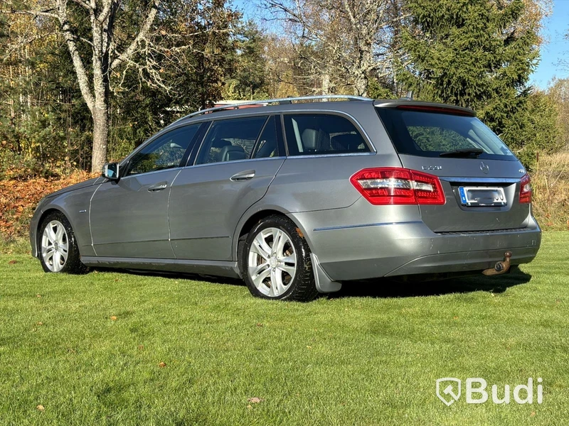 MERCEDES-BENZ E 220 CDI -2011