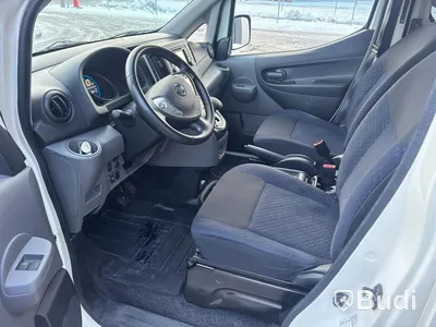 Nissan E-NV200 -2015