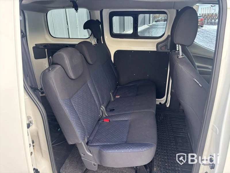 Nissan E-NV200 -2015