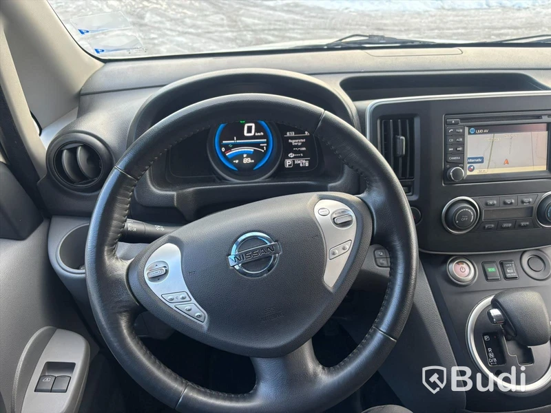 Nissan E-NV200 -2015