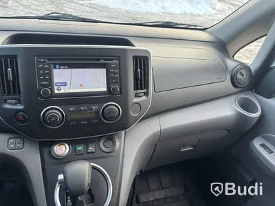 Nissan E-NV200 -2015