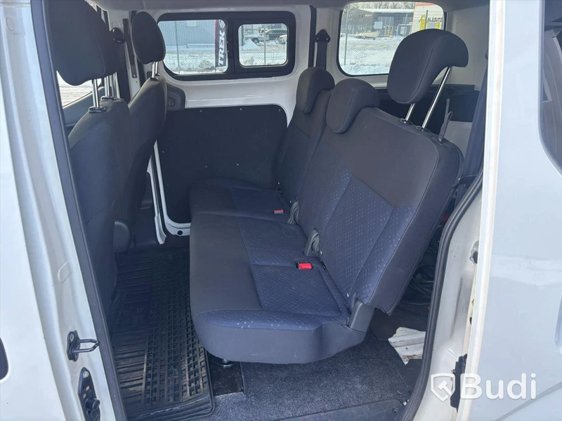 Nissan E-NV200 -2015